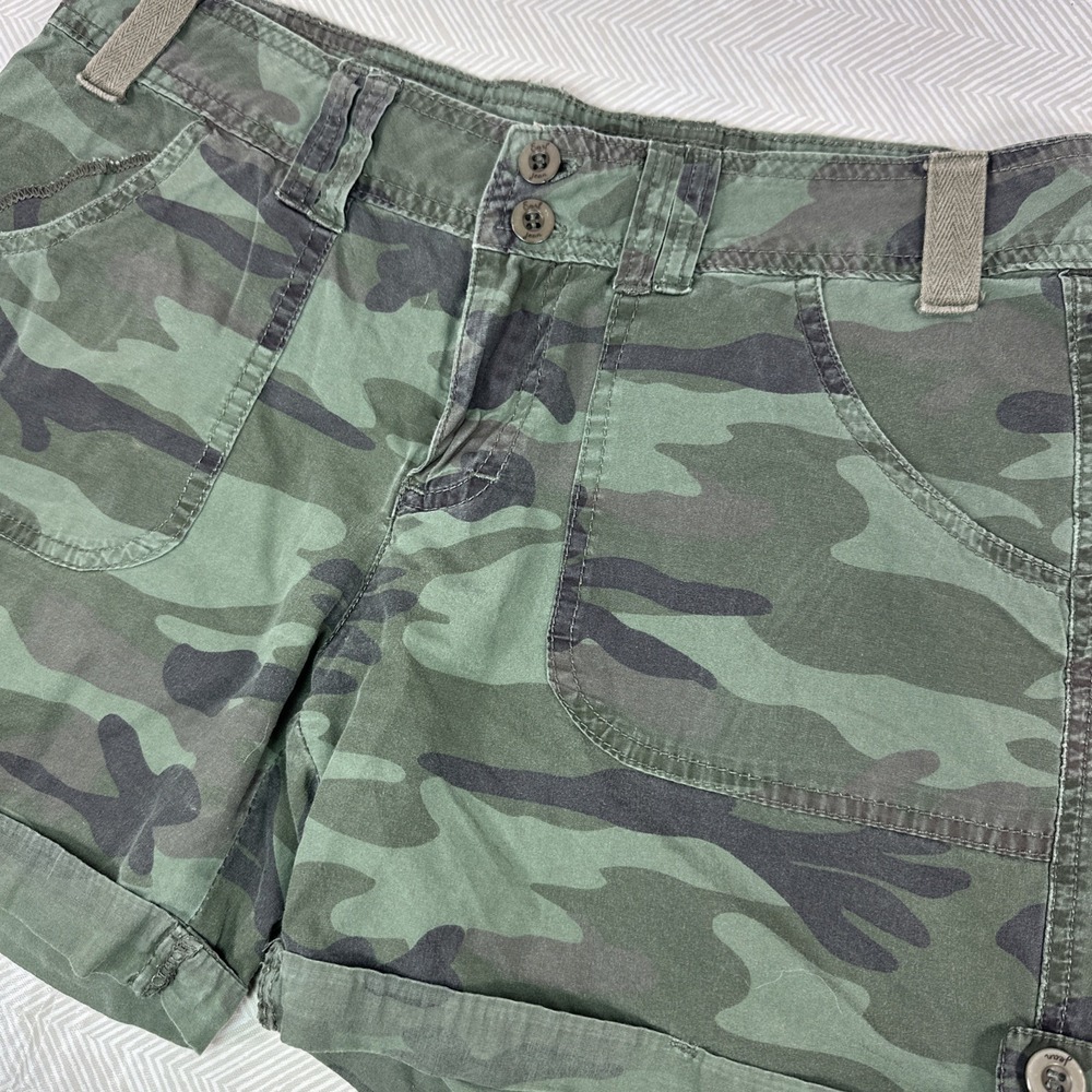 Earl Jean Camo Womens 4 Shorts Roll Tab Hem 100% cotton Lightweight Casual